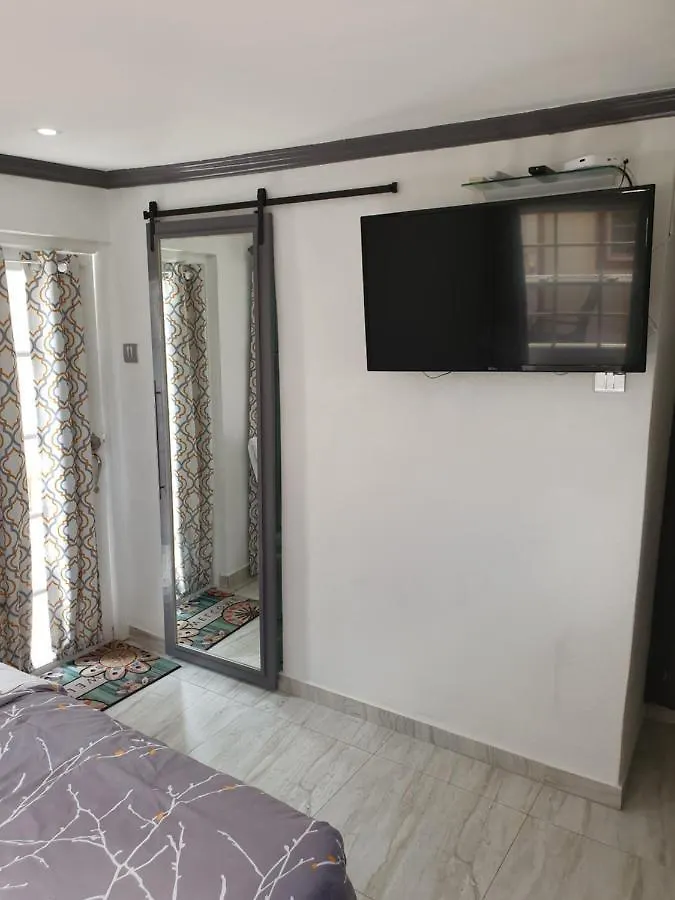 Devachan Apartments بريدج تاون 0*, بريدج تاون