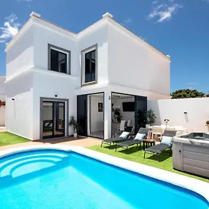 Ariome Playa Blanca (Lanzarote)